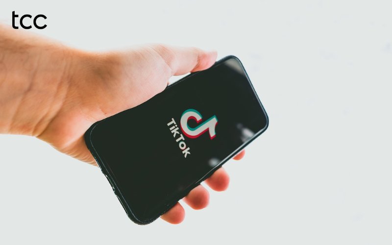 cách bình luận ảnh trên tiktok