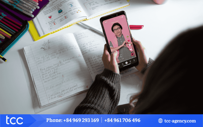 thuật toán lên xu hướng TikTok