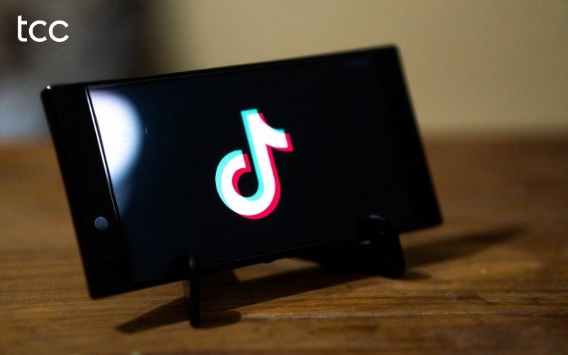 Flop tiktok la gì